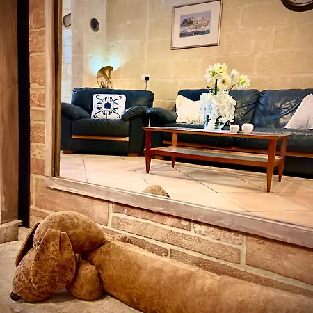 Сasa de vacaciones Retro With Pool Xewkija