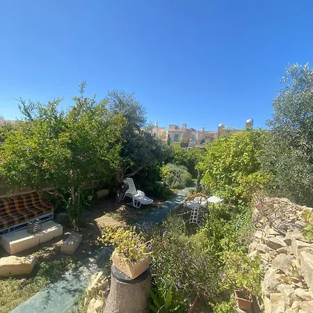 Retro With Pool Сasa de vacaciones *