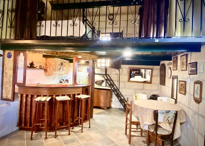 Retro With Pool 펜션 *