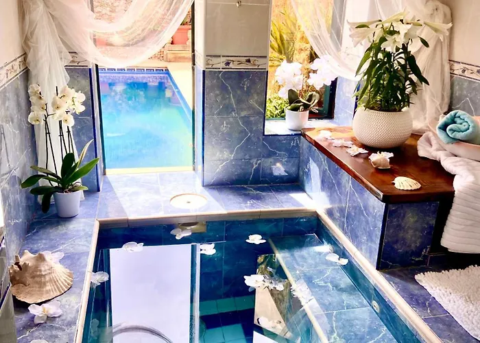 Retro With Pool Σπίτι διακοπών Xewkija